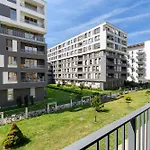 Sunny Apartment In Zablocie!