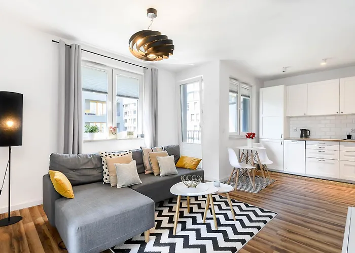 Sunny Apartment In Zablocie!
